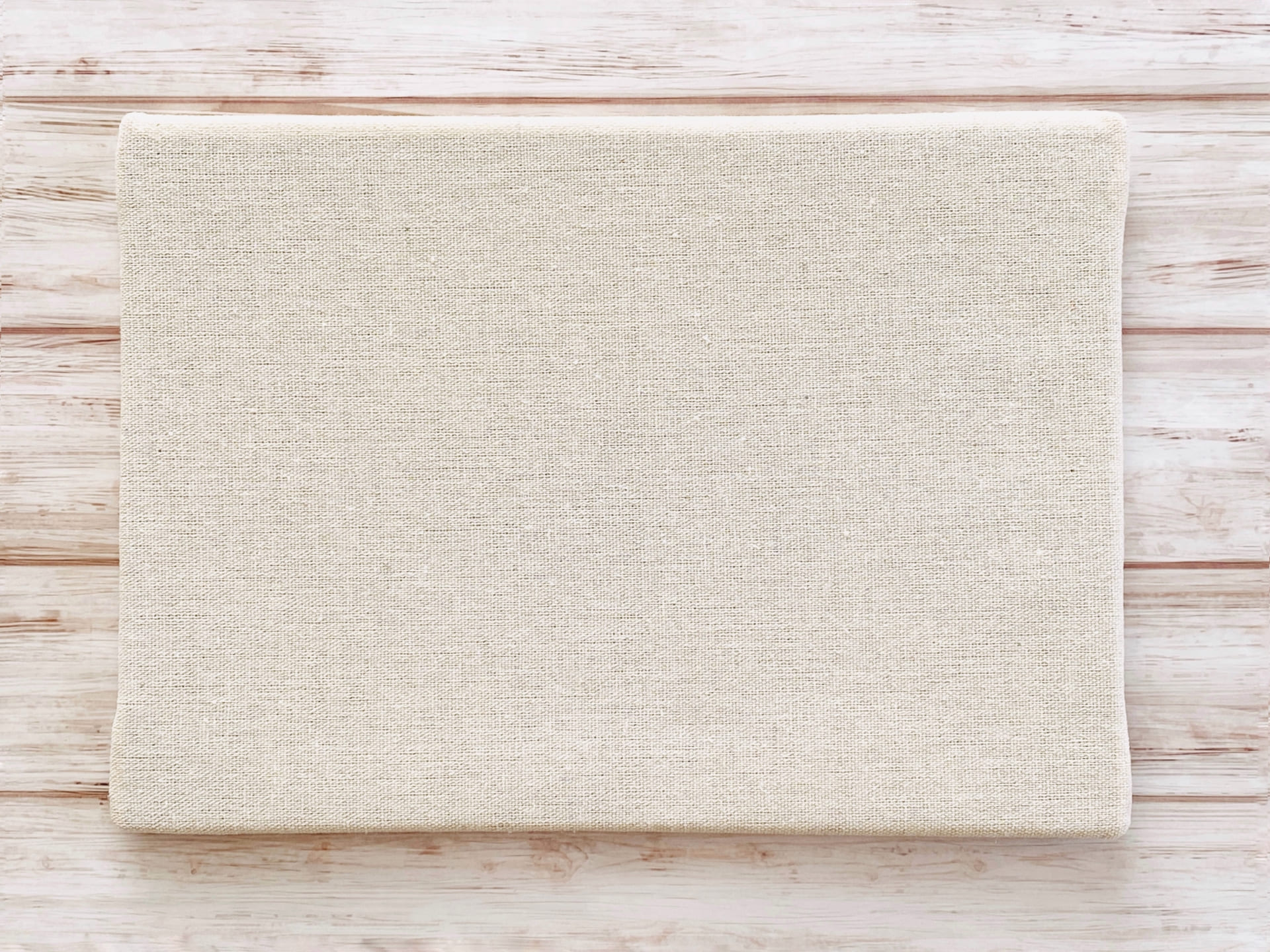 健康被害も？麻素材の壁に生えるカビの正体と防止策