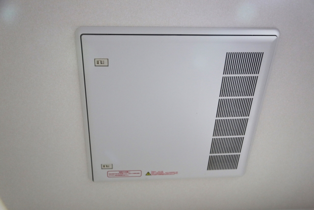 24時間換気の誤解！カビを防ぐための正しい空気の流し方