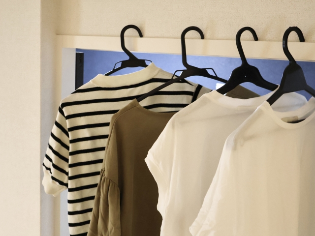 「部屋干しがカビの原因に？今日からできる対策まとめ」