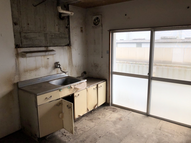 賃貸にカビが生えたらどうする？原状回復の請求を防ぐための5つのポイント